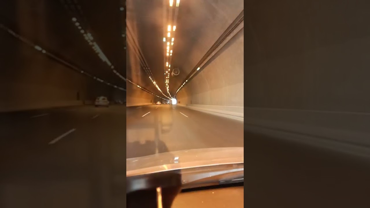 الطريق إلى مسجد السيدة عائشة في التنعيم . جولة في شوارع مكة المكرمة