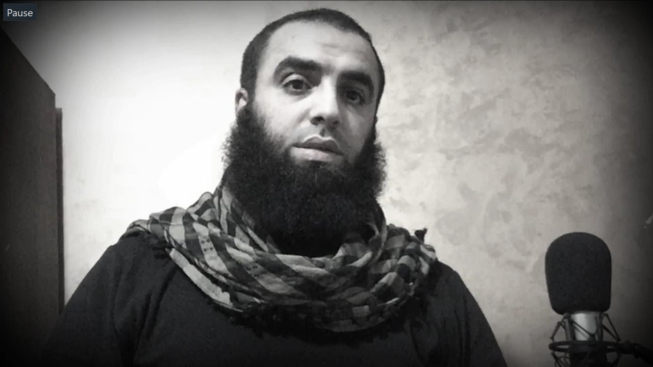 حقيقة الدنيا الفانية تختصرها لحظة دخول القبر ،  فأينَ المعظم والمحتقر ؟!