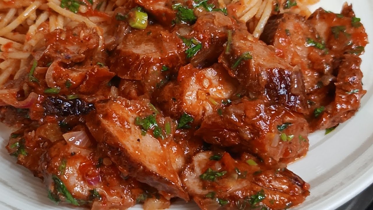 Delicious Sausage in Tomato Sauce | Easy Budget Meal