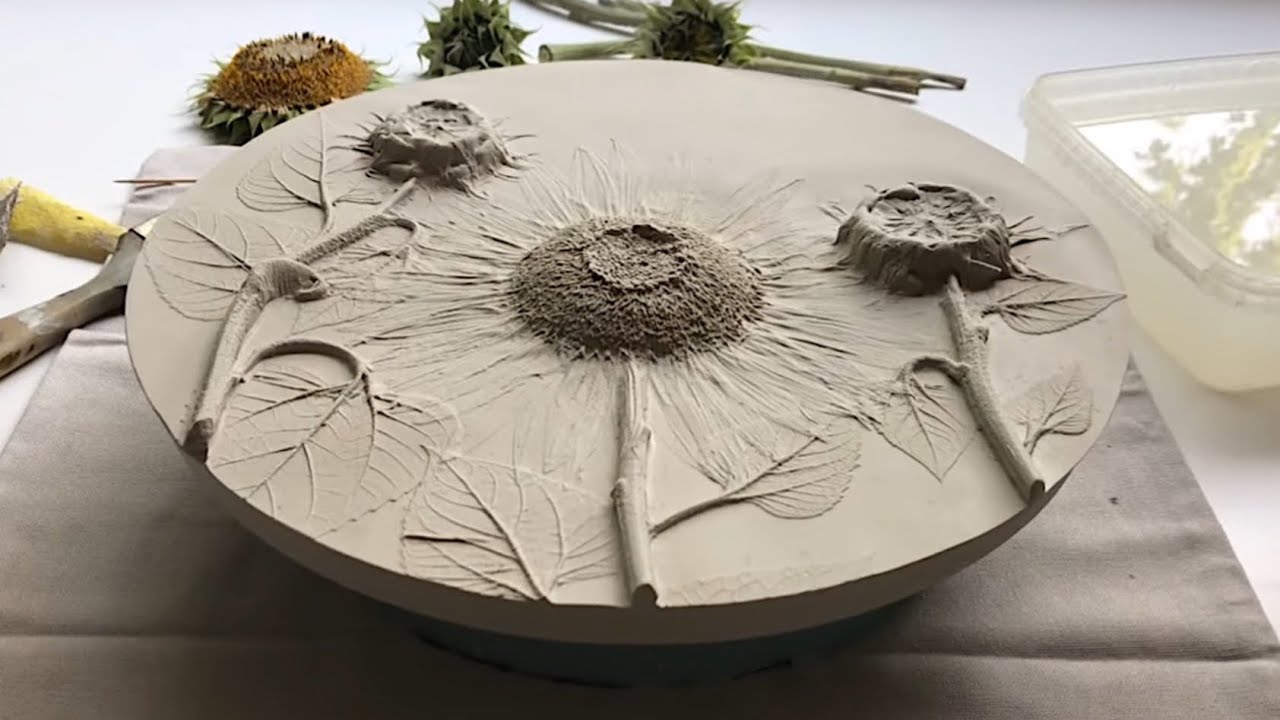 Capturing Nature's Essence: Real Sunflowers Transformed Into Botanical Bas-Relief /KLEVER Art