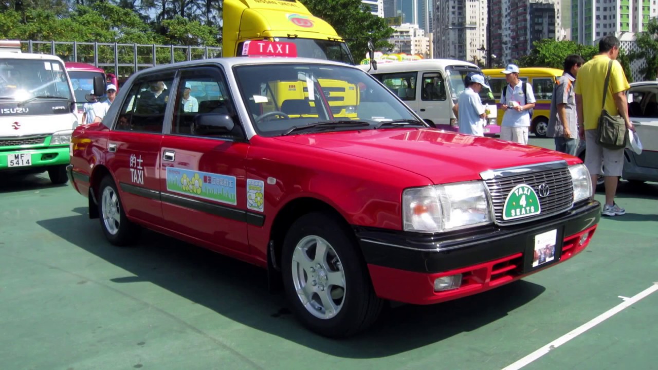 Toyota Crown Comfort - Hong Kong's Taxi