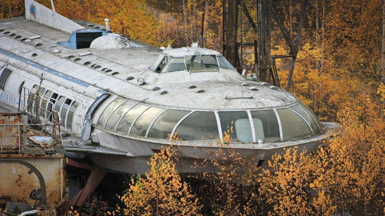 This River Rocket Was Once the Pride of Soviet Waterways, But Now It&rsquo;s Rusting in Peace
