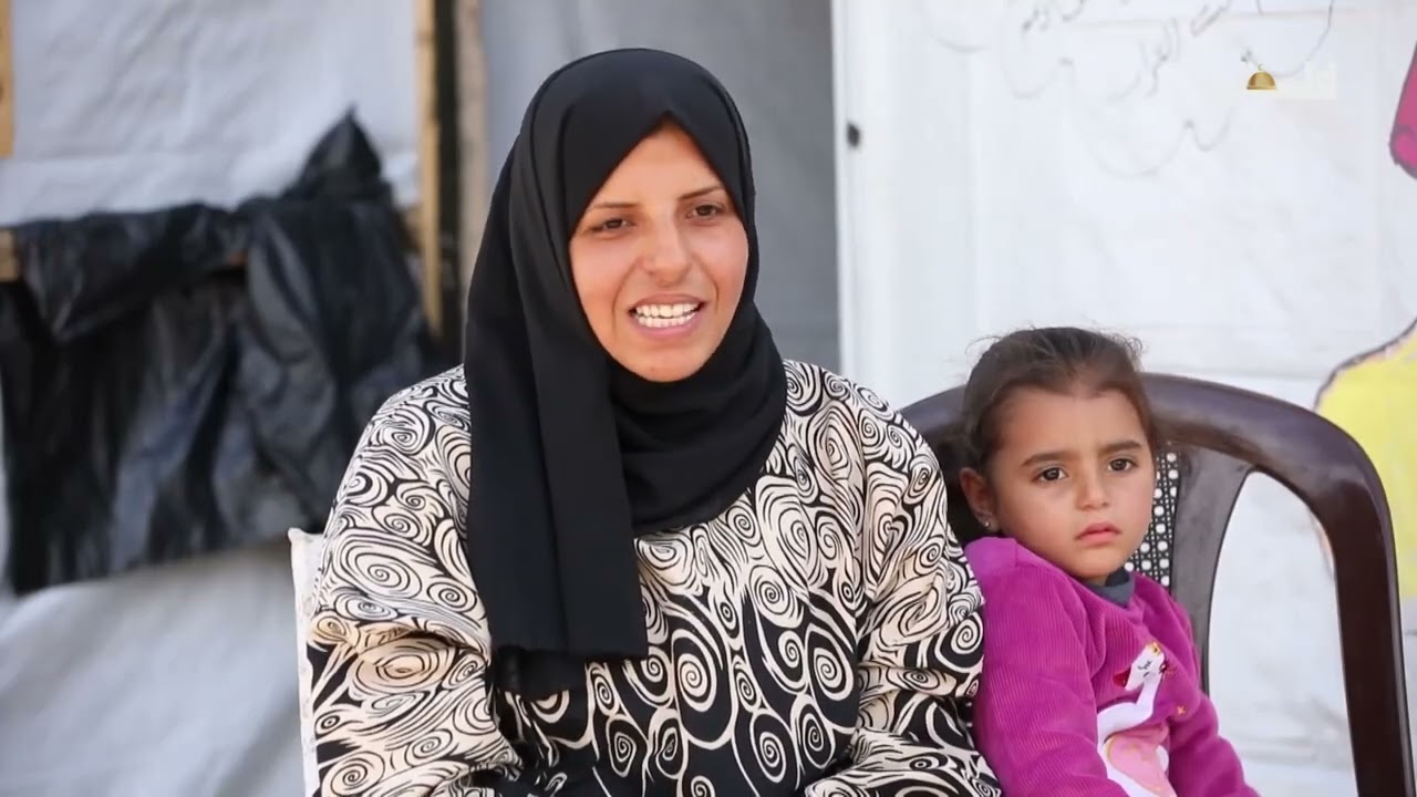 عذابات يومية مستمرة رغم وقف إطلاق النار في غزة يرصدها برنامج نزوح مع المواطنة رجاء حمدونة