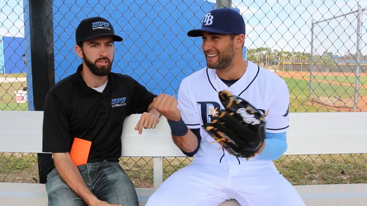 Glove Story: Kevin Kiermaier Goes Platinum