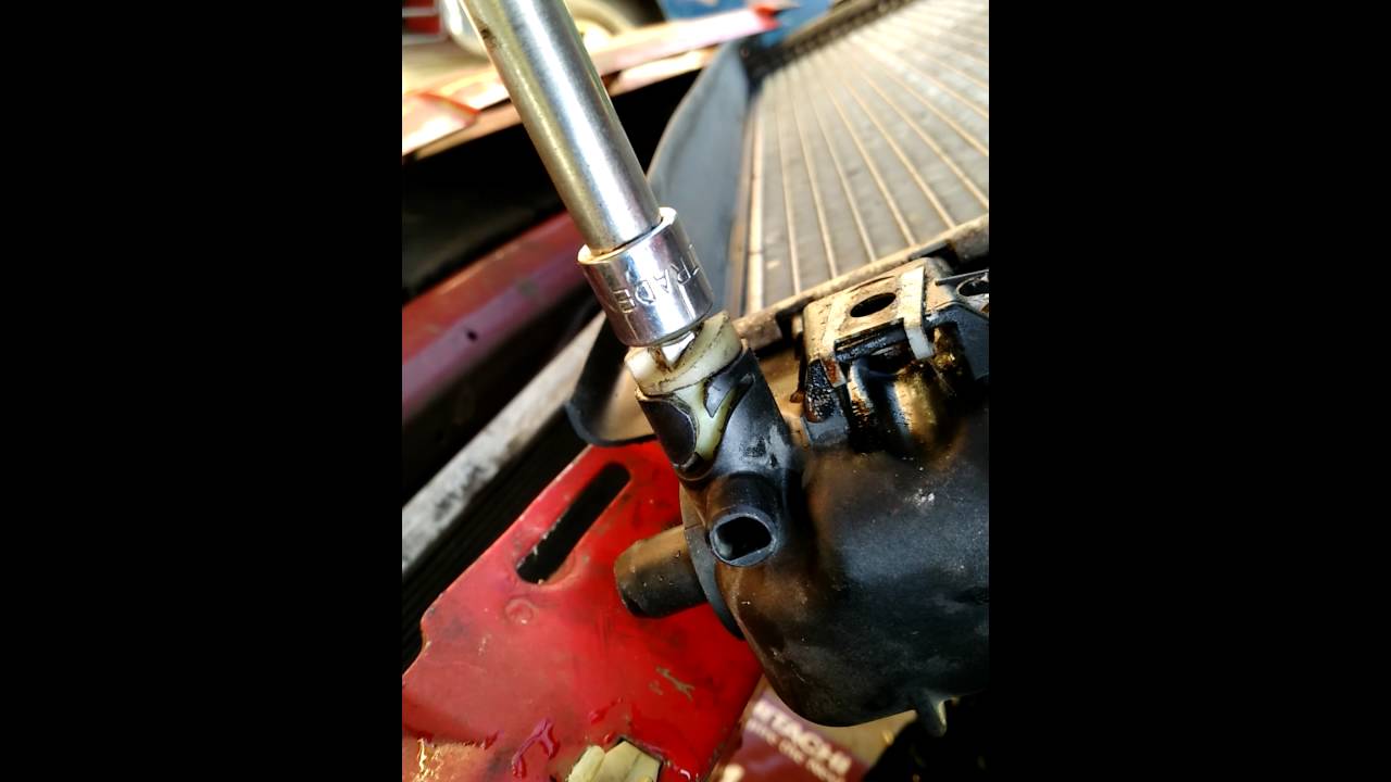 2004 Chevrolet Cavalier Radiator Drain Plug