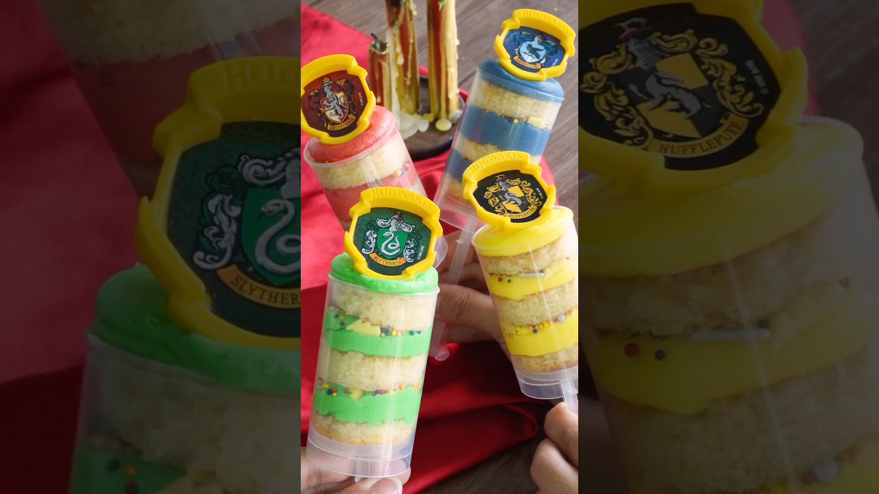 How to Make Harry Potter Cake Push Pops🪄⚡#harrypotter #cakedecorating #cake ︱FOLIAY&trade;