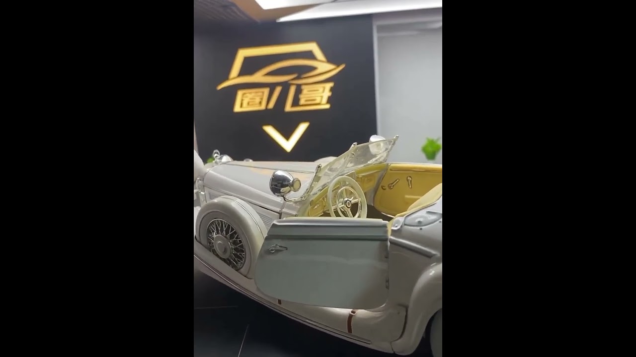 Die Cast Vintage Metal Car - Playmaster Video