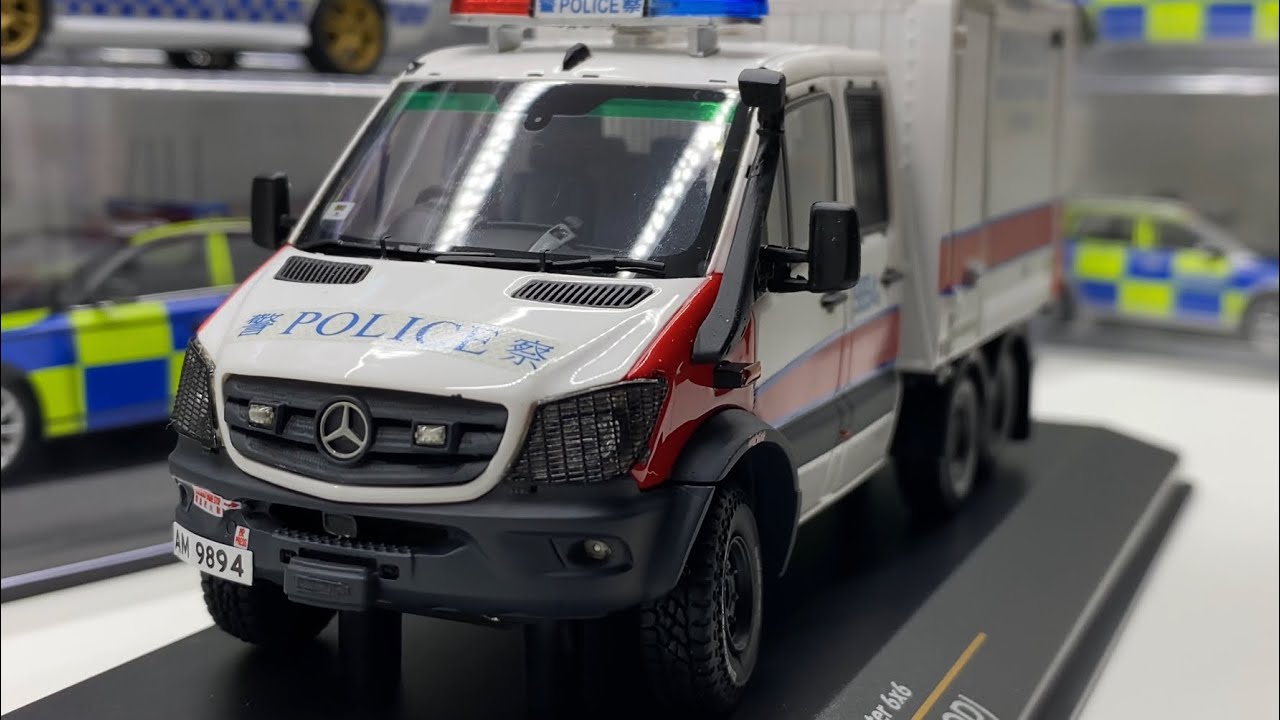 1:43 Mercedes-Benz Sprinter 6x6 EOD Police Model by Tiny HK