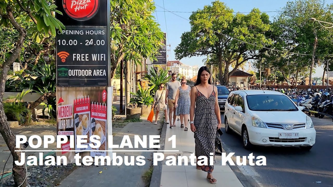 JALAN PANTAI KUTA dari POPPIES LANE 1 ❗ Walking Around sore sore di Kuta Bali INDONESIA