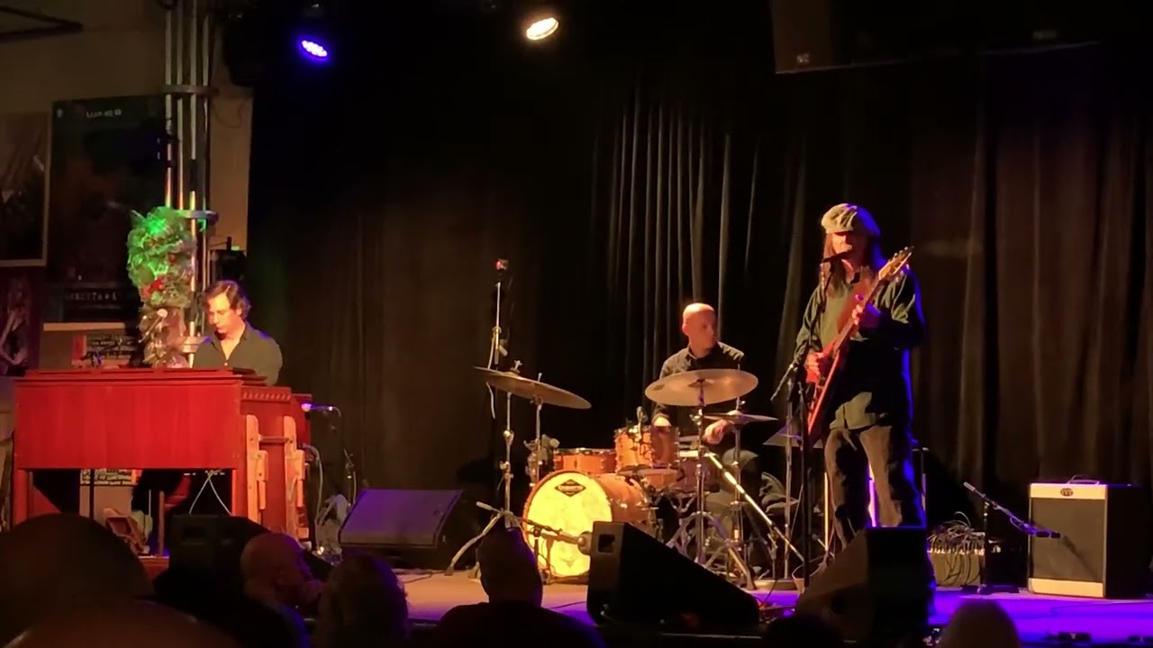 “Weep & Moan”, The Jack Pearson Trio