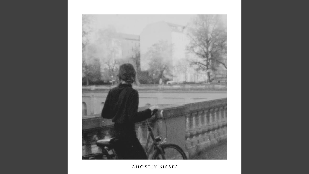The City Holds My Heart (Acoustic)