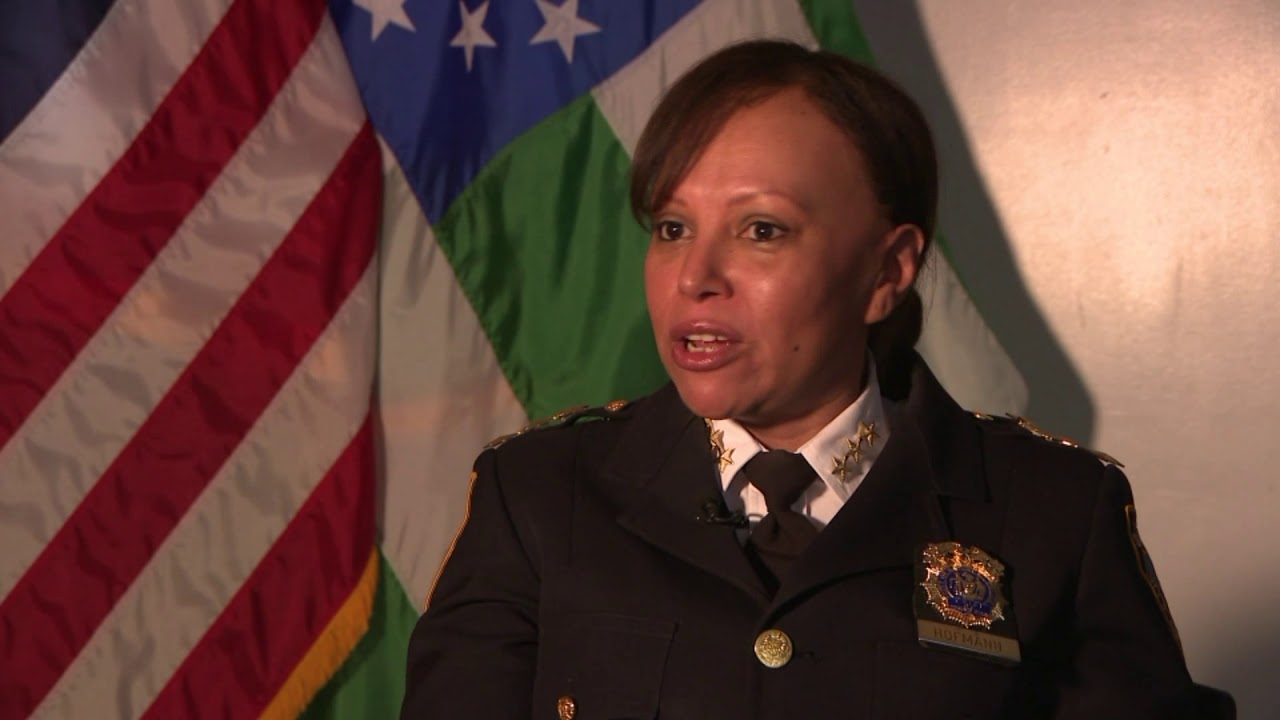 Hispanic woman 1st 3-star Chief in NYPD