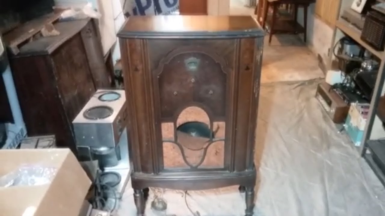 1930s Crosley Console Radio Part 1: First Look & Tube Repairs