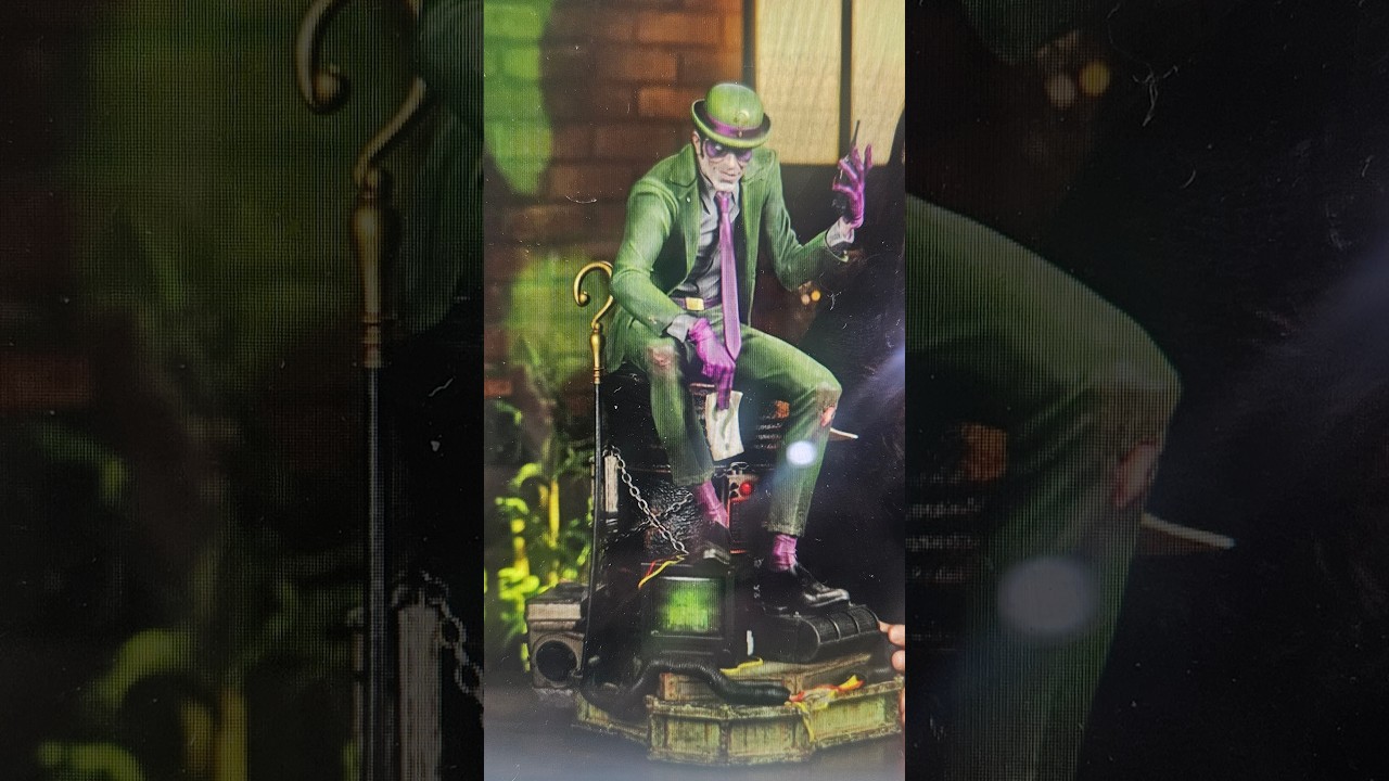 The Riddler Sideshow Collectibles statue unboxing