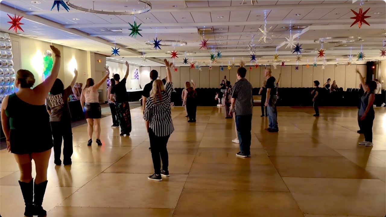 Stomp Your Feet @ 2025 Windy City Line Dance Mania (Open Dance)