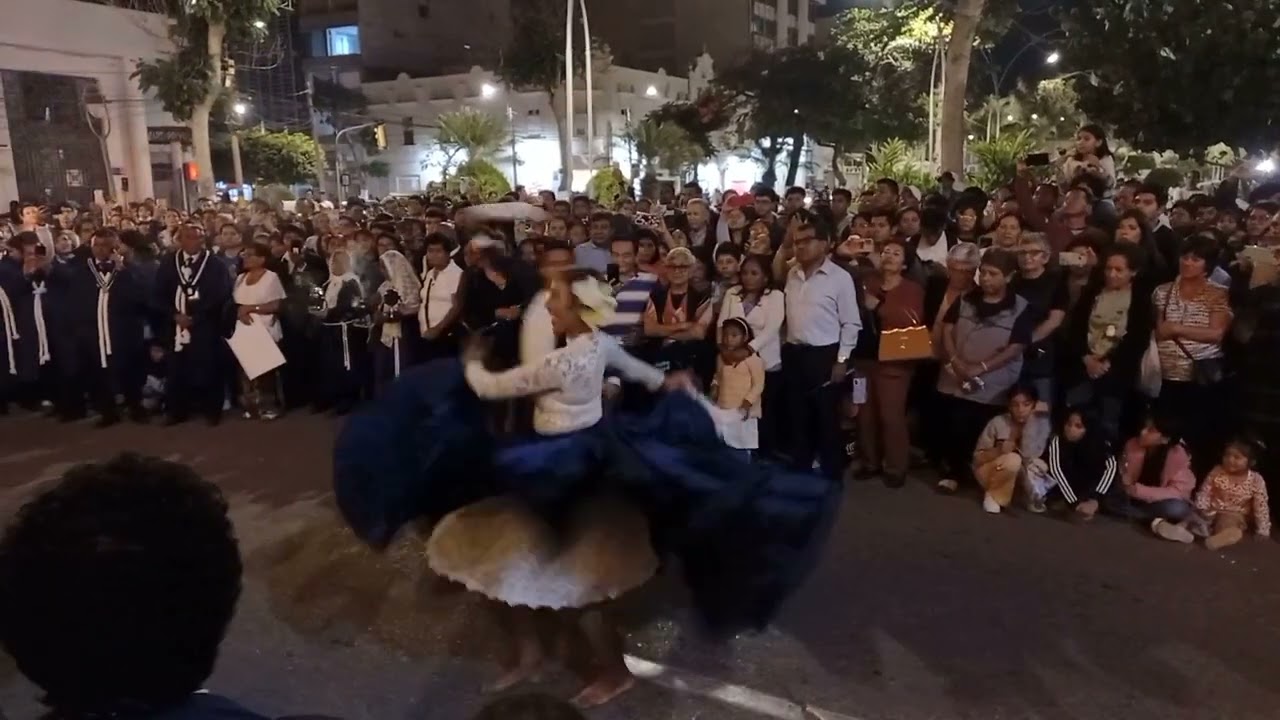 Marinera norte&ntilde;a - Homenaje al Se&ntilde;or de los Milagros - Catedral de Chiclayo 28/04/2024