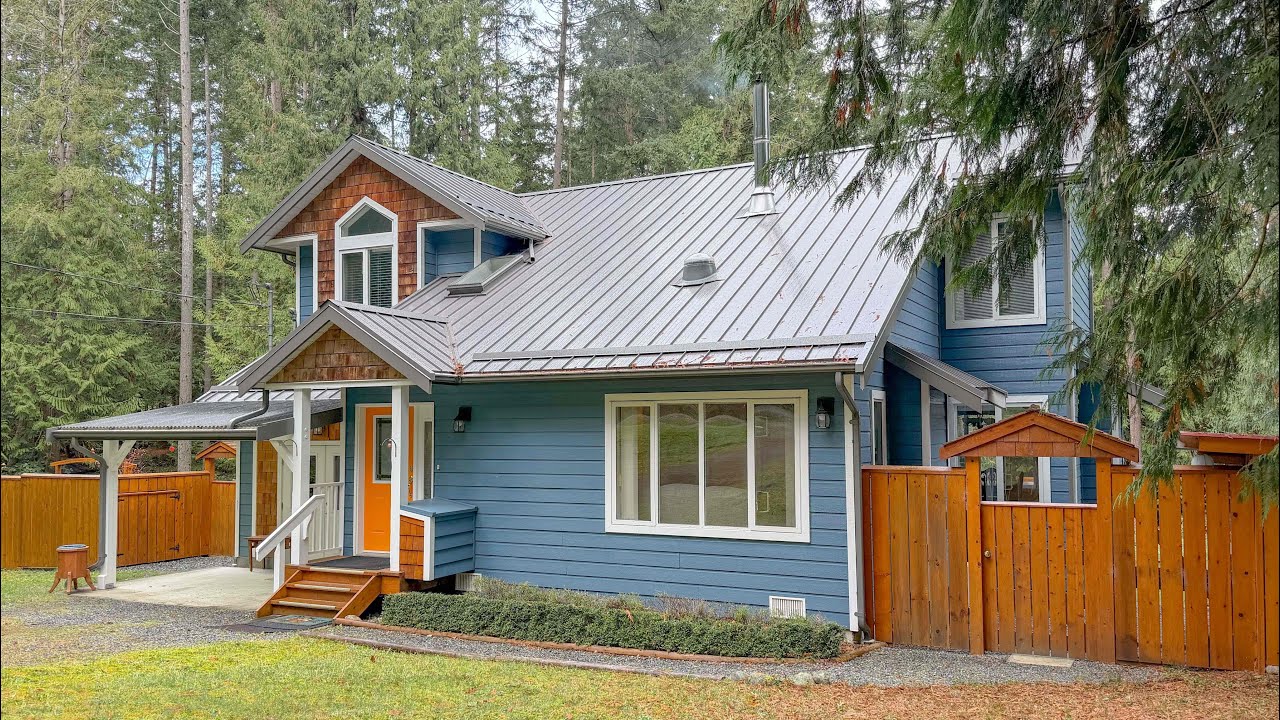 720 Clarendon Rd on Gabriola Island listed with Tina & Guy Real Estate Team.