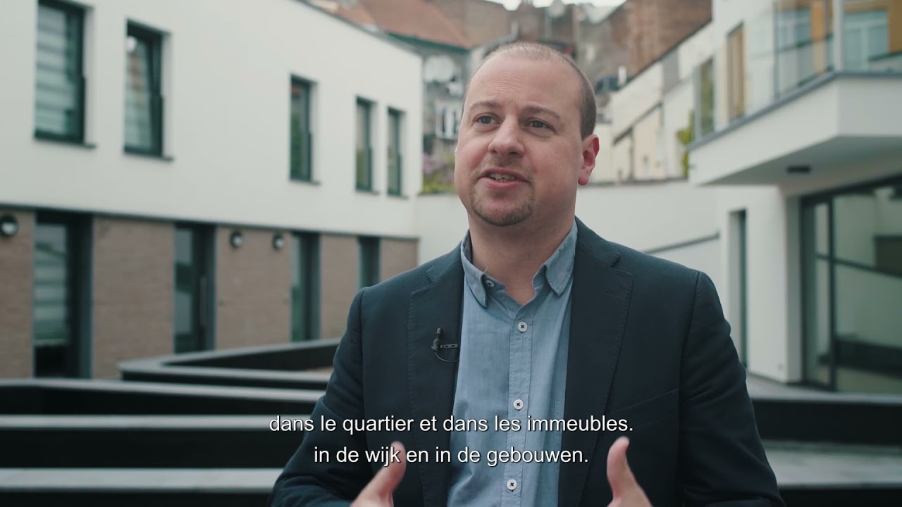 Comensia : rue du Corbeau à Schaerbeek / Raafstraat in Schaarbeek.