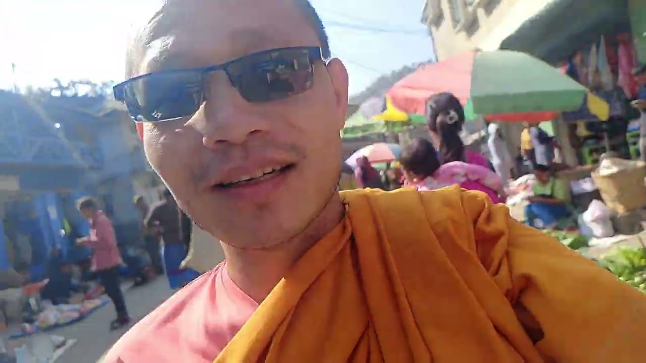 Look at Demagri Market in a very beautiful place