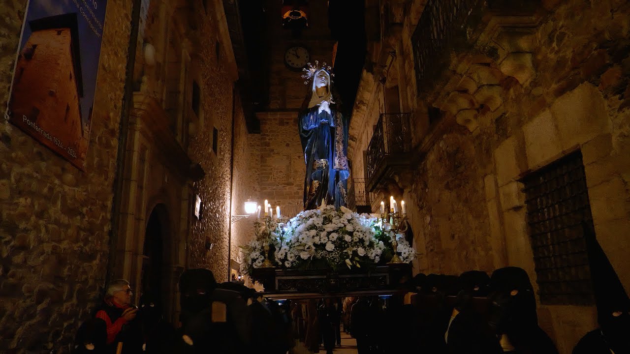 La Dolorosa abre las procesiones de Semana Santa en Ponferrada