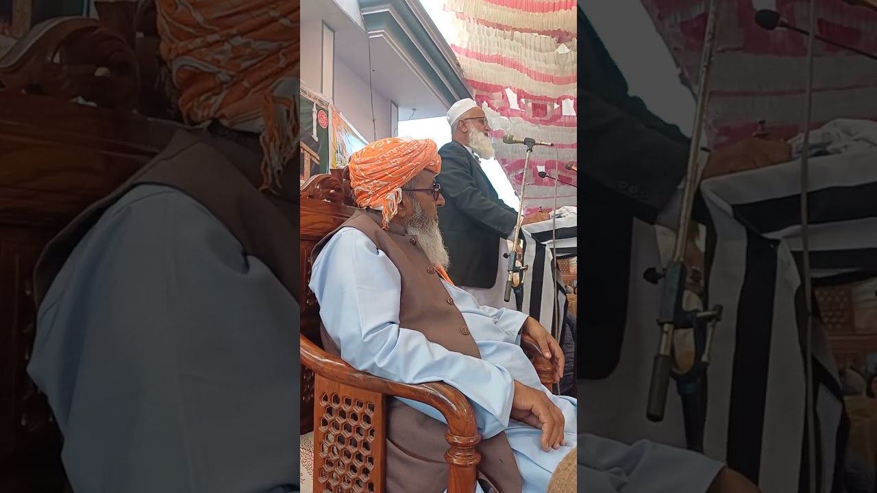 جامعہ امدادیہ حبیب المدارس یاکیوالی علی پور میں حضرت مولانا ابوبکر عبد اللہ صاحب خطاب فرمارہئےہیں