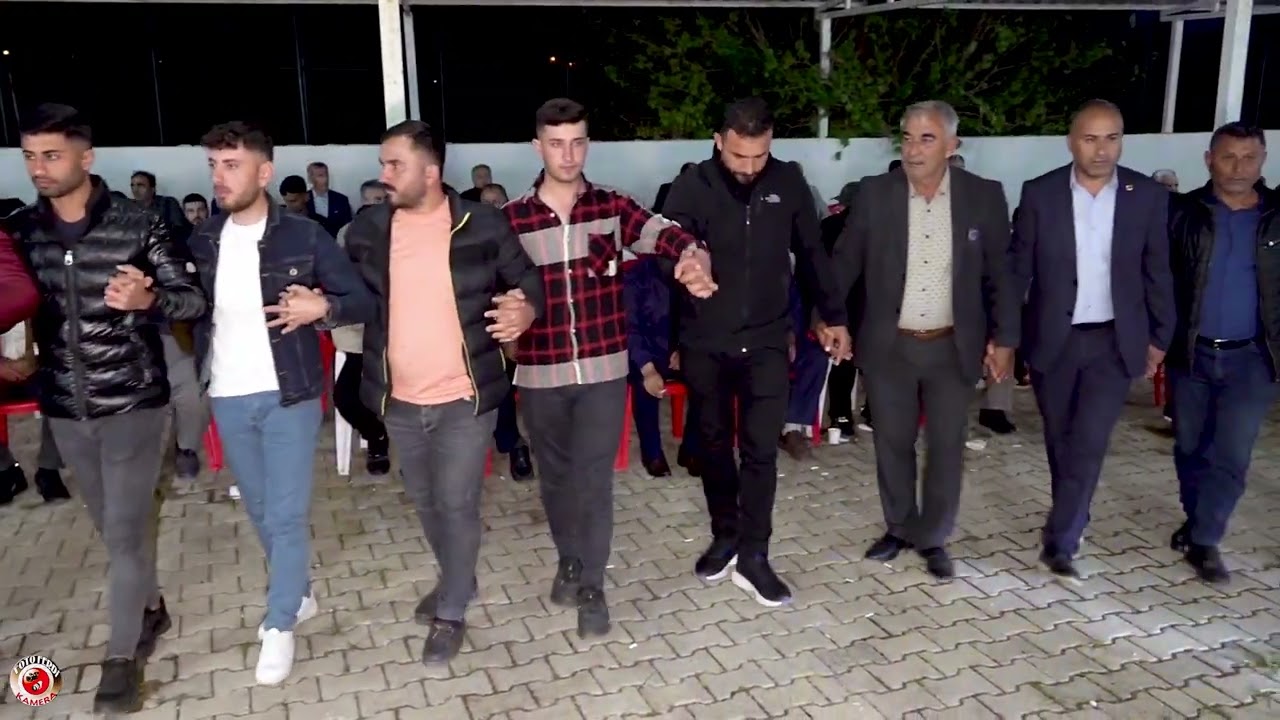 Foto Ferdi Kamera Hatay Kırıkhan Camızkışlasıköyü tütün Ailesi nişan merasiminden orkestra grup şen