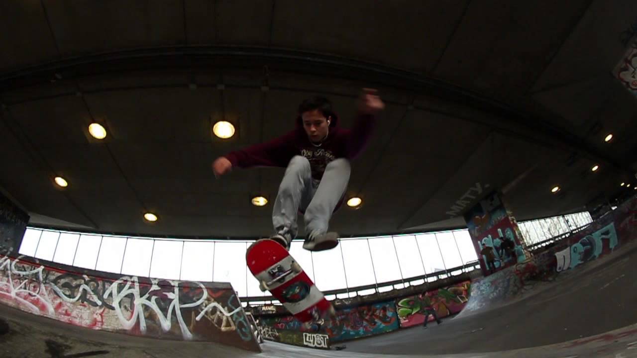 BRUNO LOWE - VIDEO PART 2014
