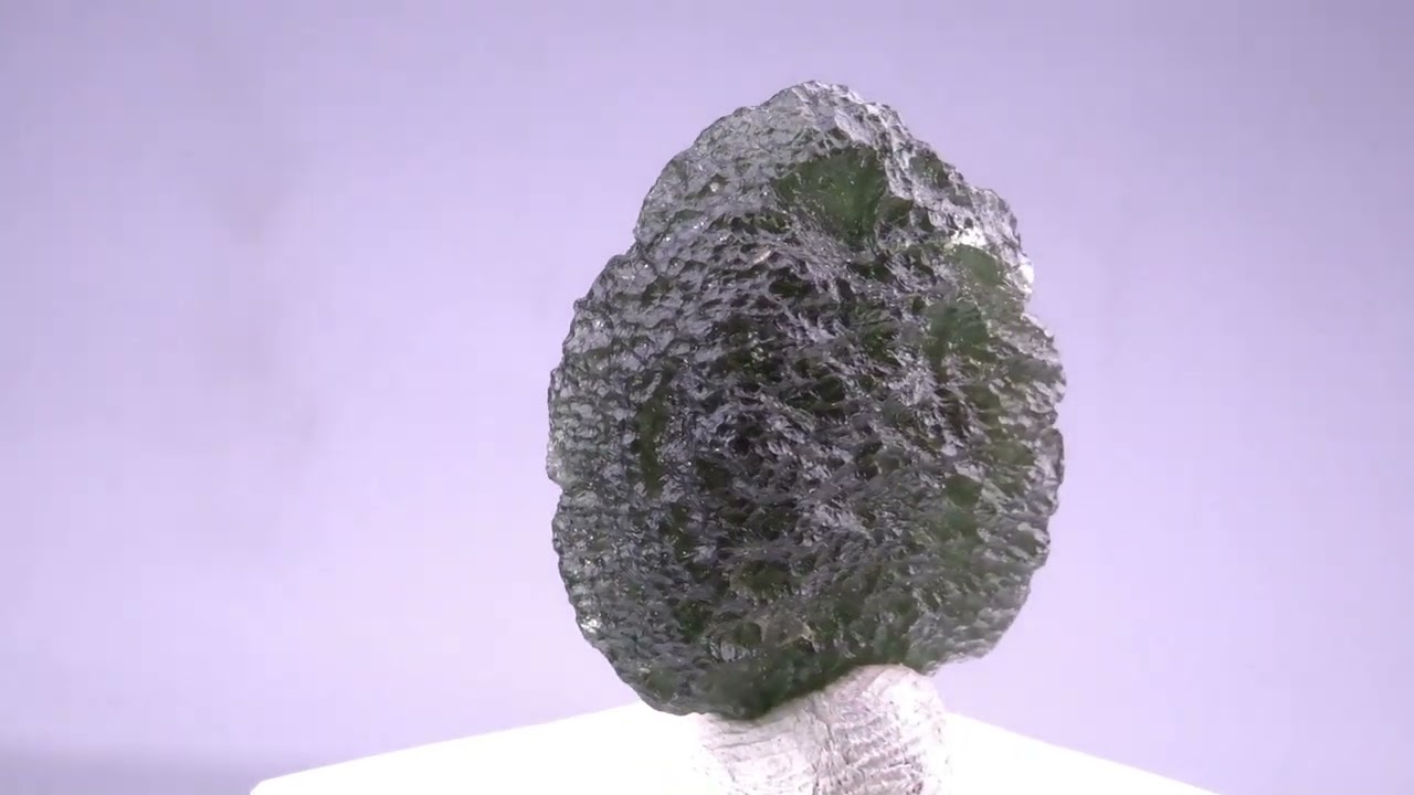 Moldavite first grade collector specimen 6.61 gram with COA a7516