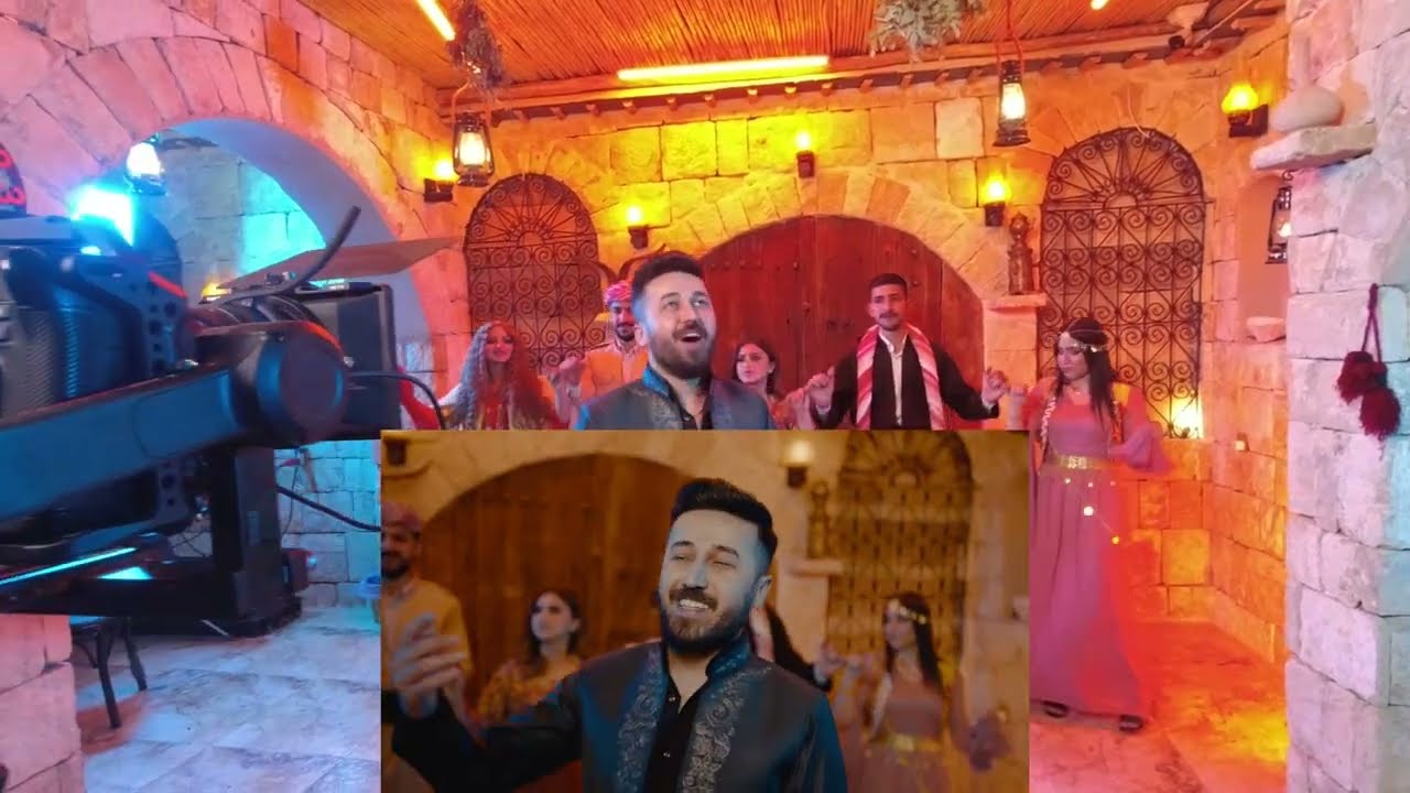 Backstage Clip ETMAN BAADRI