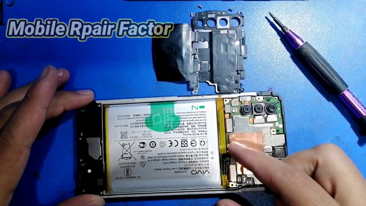 Vivo Y52,Vivo 1904 Disassembly How to Oppen & Battery Replacement