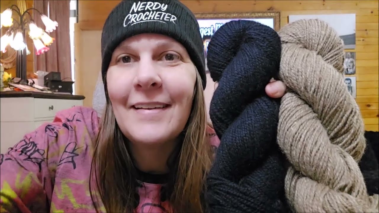 Check Out My Finished Item & NEW YARN! Crochet & Yarn Vlog