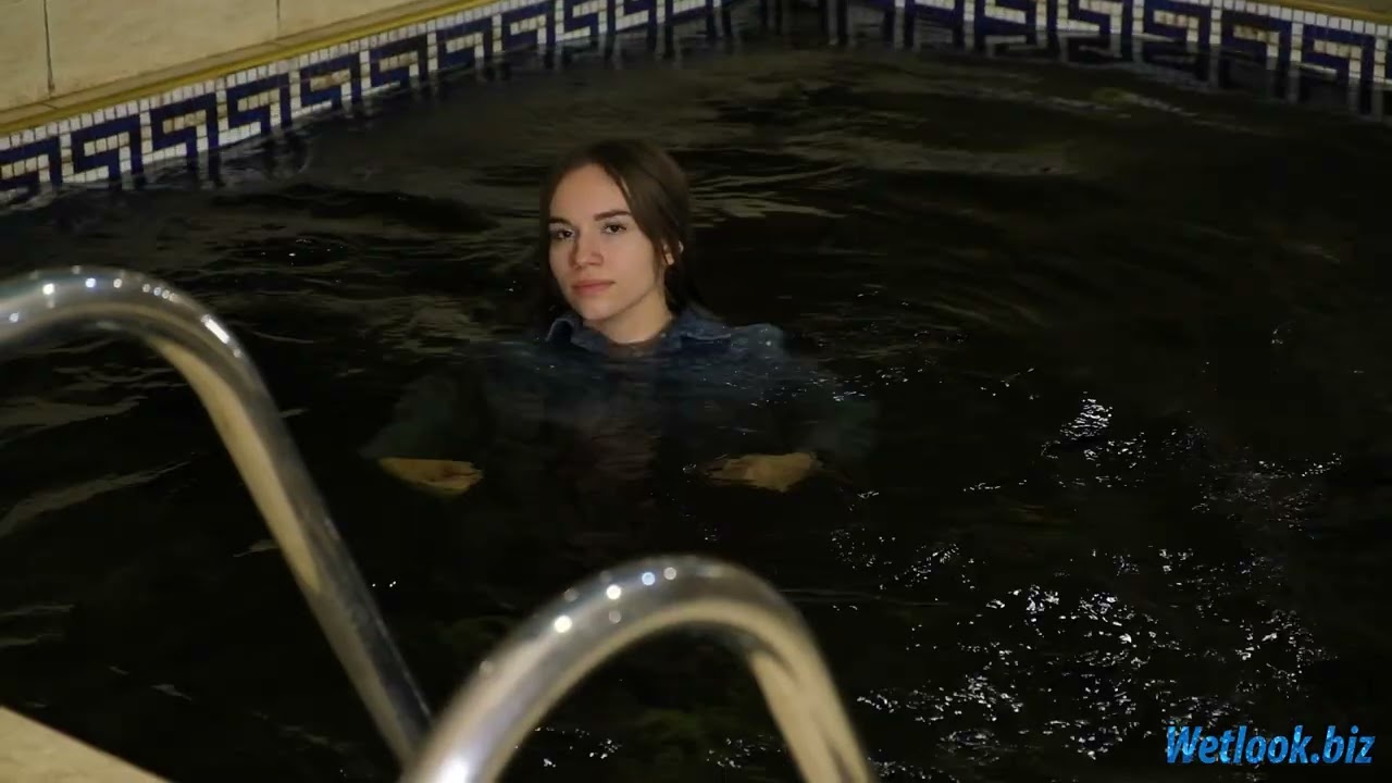 Wetlook Girl is swimming with Nikes only | Wet sneakers