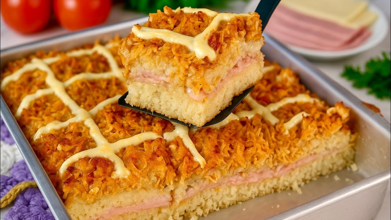 Torta que Vira Pizza de Frango com Catupiry - Receita Fácil, Diferente e Deliciosa!