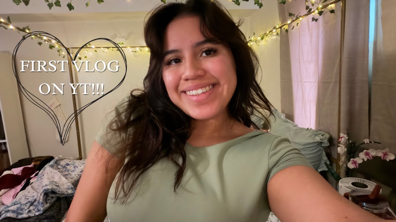 My First Vlog Ever! |hope you guys enjoy!