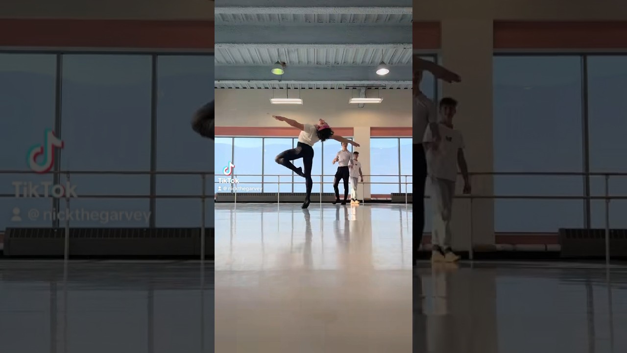 Subscribe #balletdance #dance #balletboy #ballerina #balletdancer #ballet #dancer #maledancer