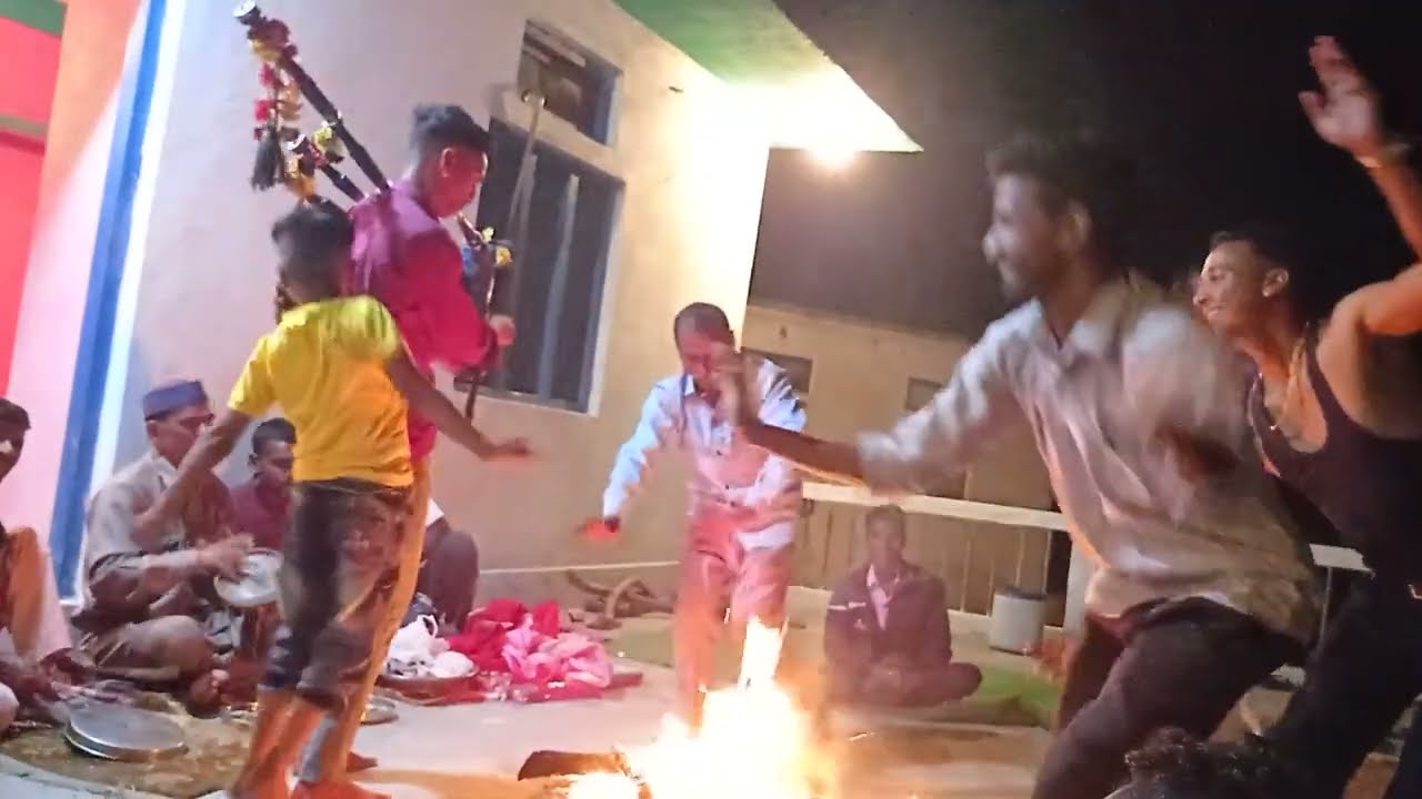 isht golu devta . Hrul di ki jagar ..  sabhi bhakt jhhoome #mashkbeen #shorts #kumauni #jagar #uk