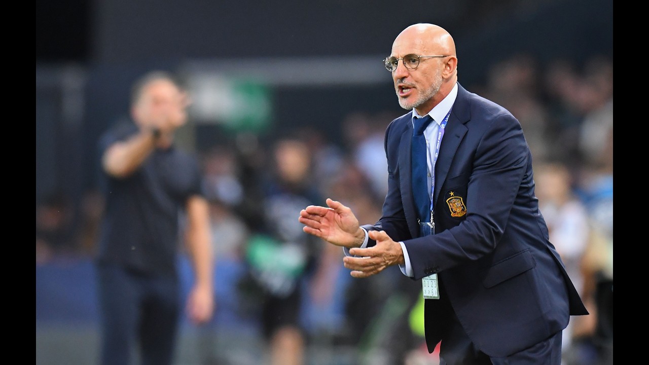 Luis De La Fuente's Tactics