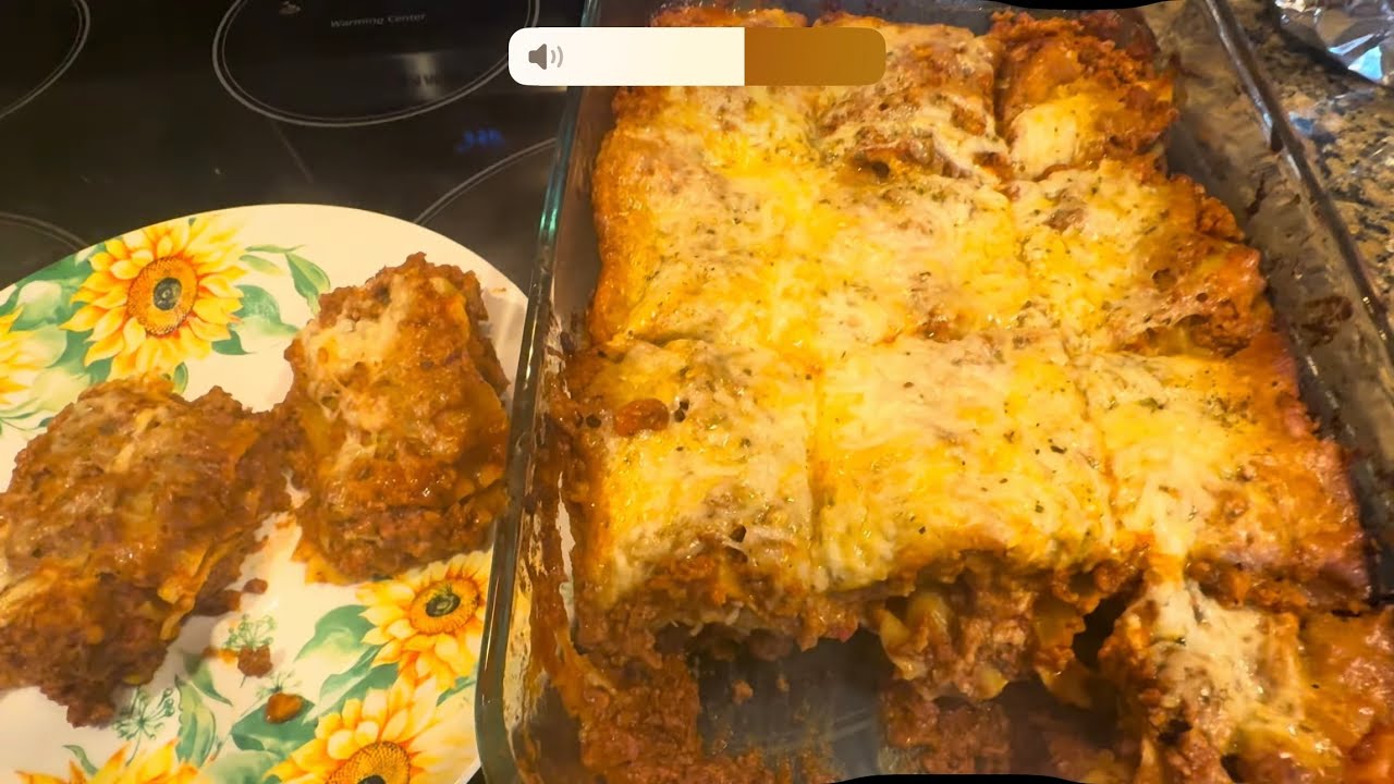 Beef lasagna, yummy, and tasty make my way 