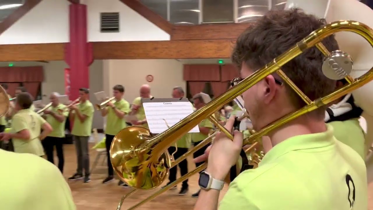Cosmo - Fanfare de Saint Genou