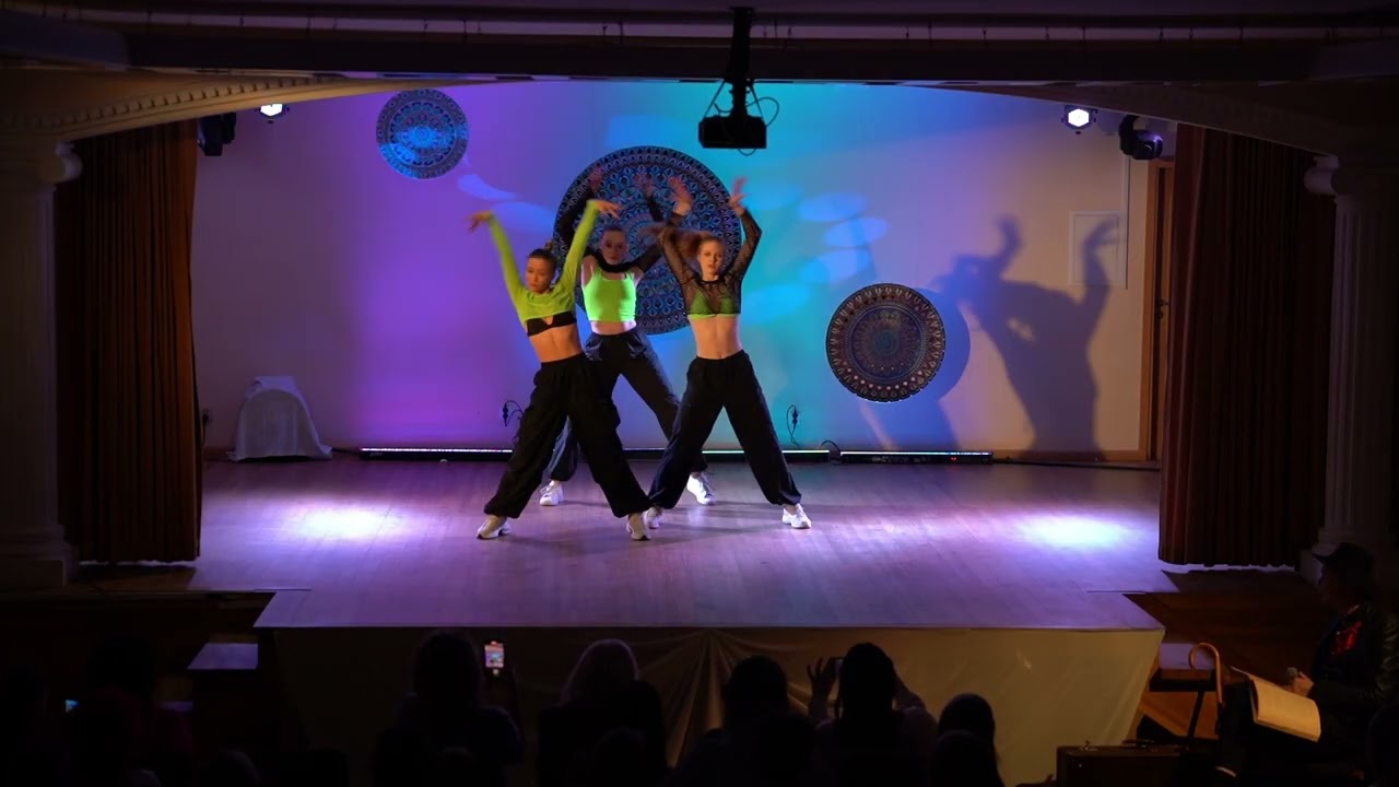 17. Reggaeton - Karolina, Klaudia, Ola - Festiwal Tańca Mozaika  - Michałowo 22.11.2025
