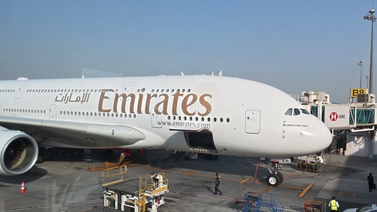 Flying Emirates Airbus a380 from Dubai to Copenhagen