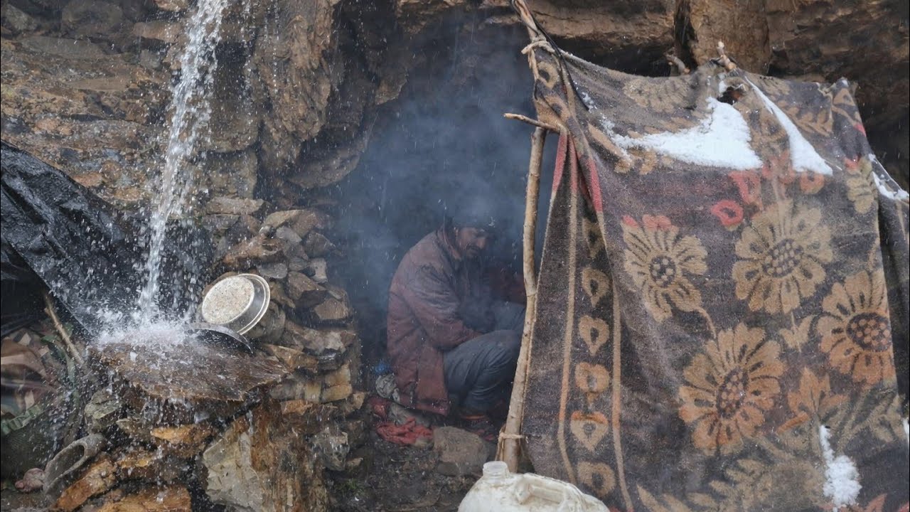 Inside Dolpa’s Coldest Region | A Family’s Real Experience Living in Nature, Caves & Tents🌧️🌧️🌧️