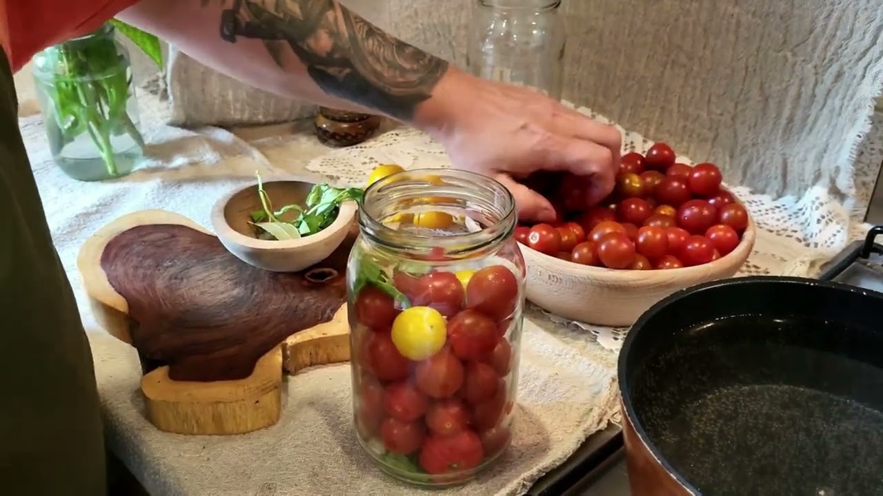 Roșii Cherry la Borcan 🍅 Gustul Toamnei, Exact ca la Bunica 👵
