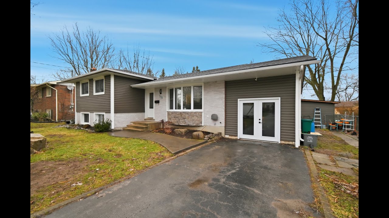 798 Parkdale Ave., Fort Erie | Cam Kostuk