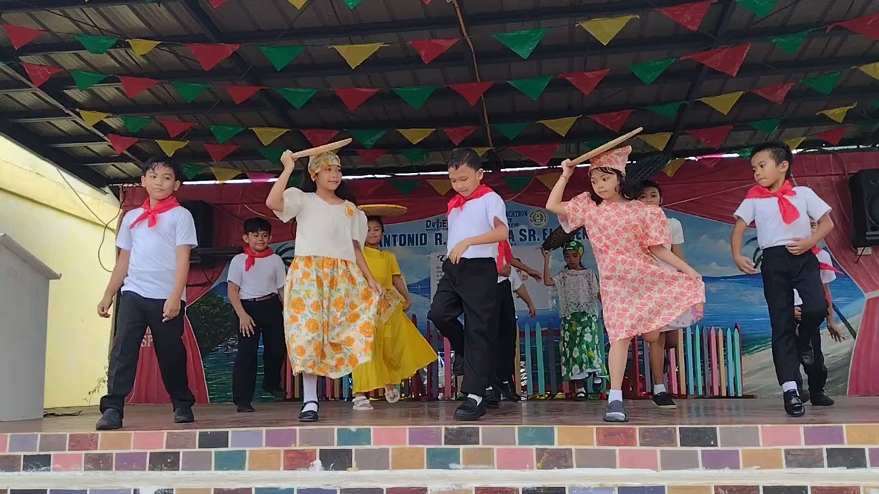 Gaway gaway folk dance/ Buwan ng wika 0224