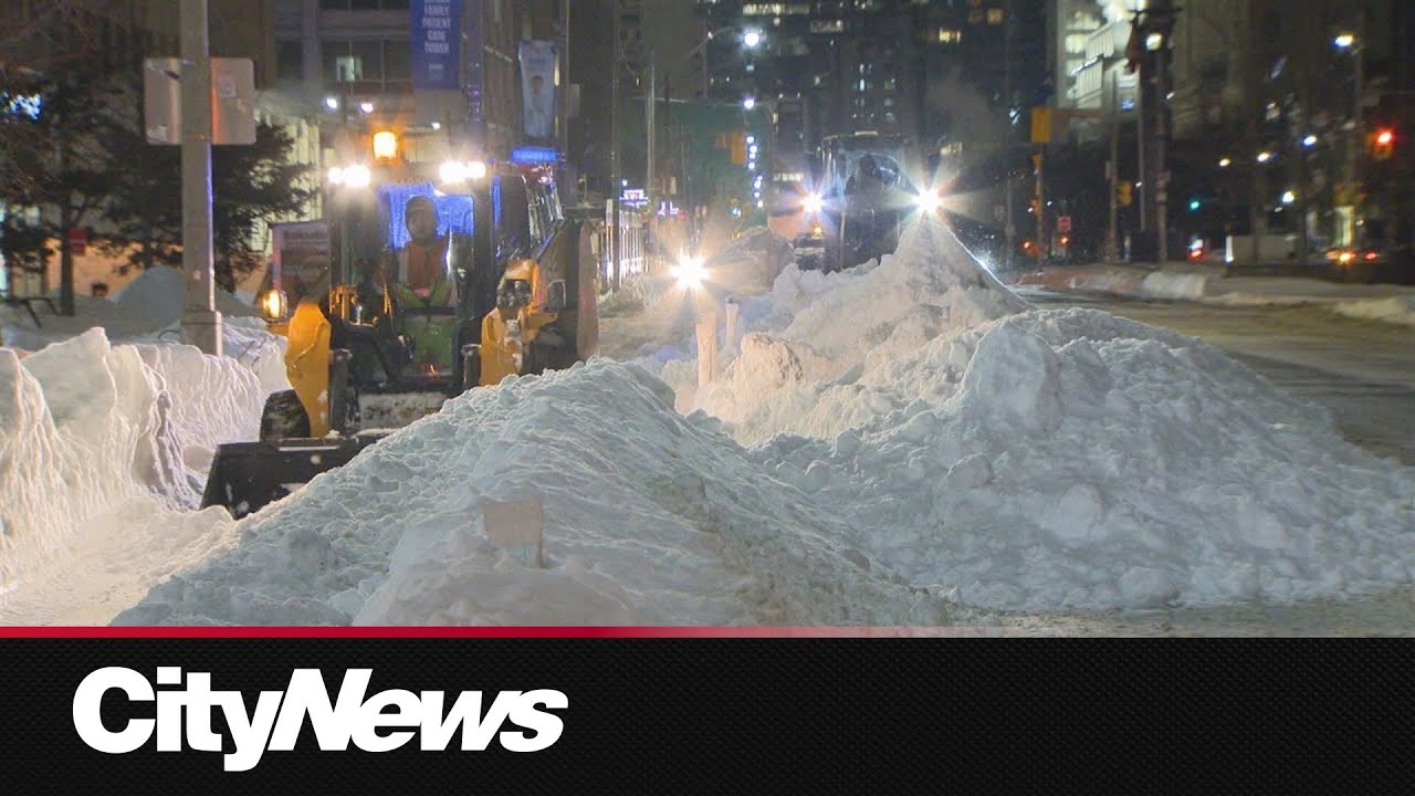 City of Toronto onto snow removal phase of cleanup