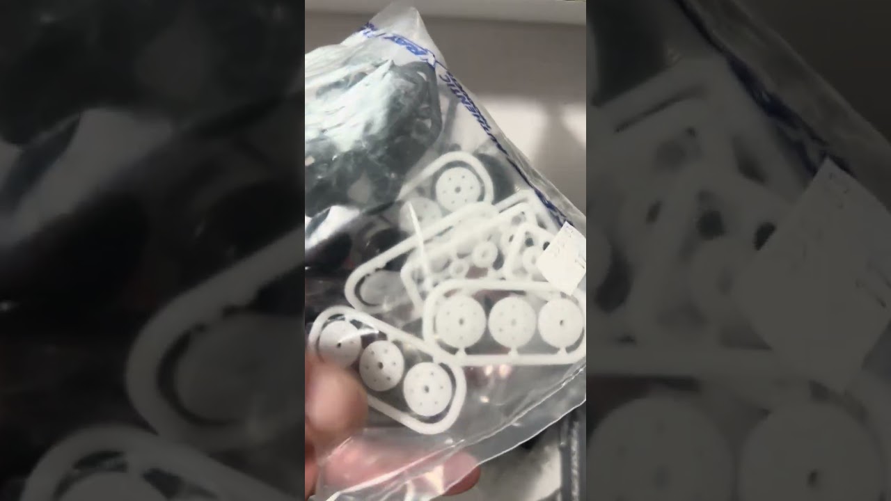 Xray GTX8 nitro Car(Unboxing)