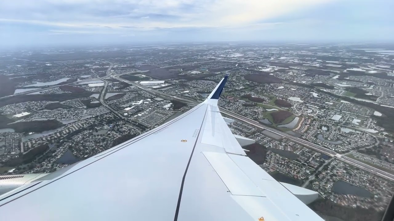 202312 Airplane Taking off Orlando Florida