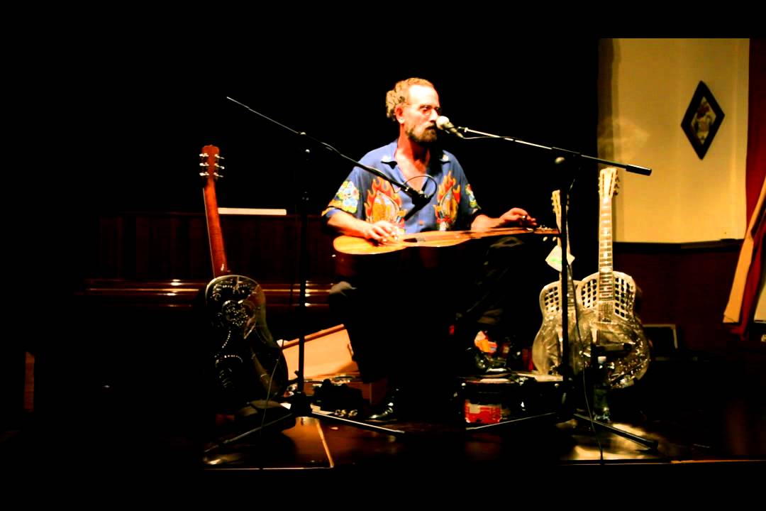 Bob Brozman - Hawaiian Song (video Jyrki Kallio)