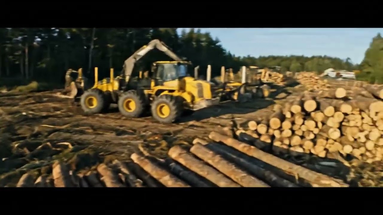 Massive Excavator Lifting Heavy Wood 🌲🚜💪 | Powerful Construction Action